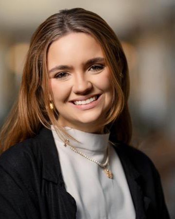 Maria Eduarda Grill da Silveira.jpg